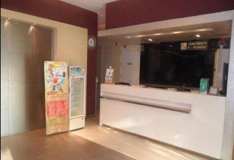 בית מלון כפרי Jinjiang Inn Shenyang North Station