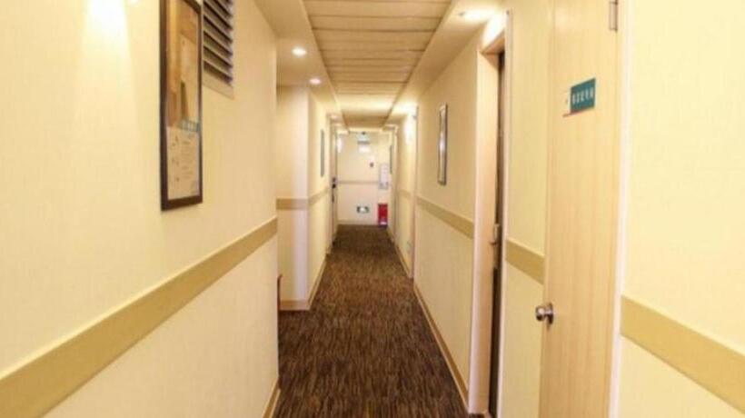 בית מלון כפרי Jinjiang Inn Shenzhen Airport