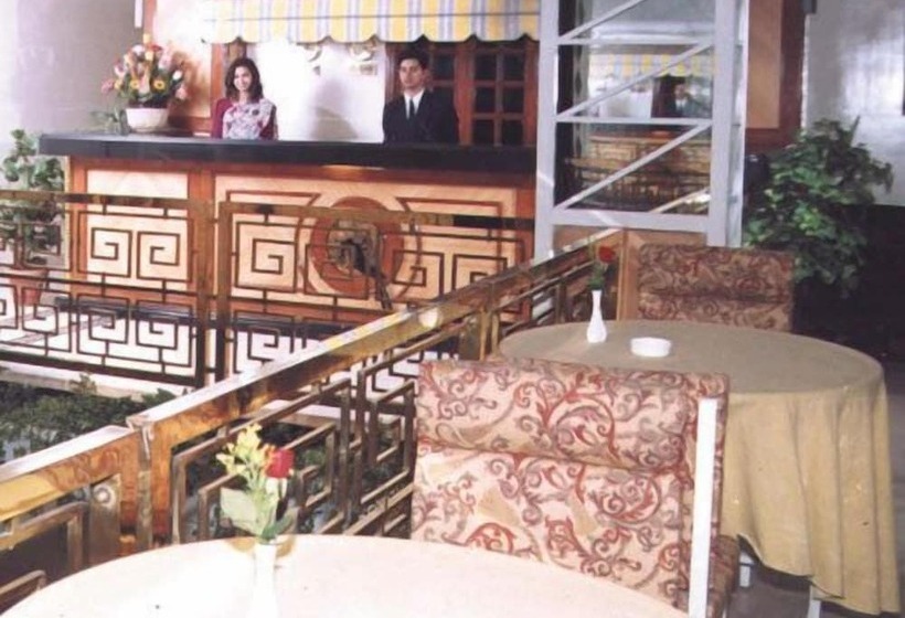 هتل Ohris Baseraa Inn