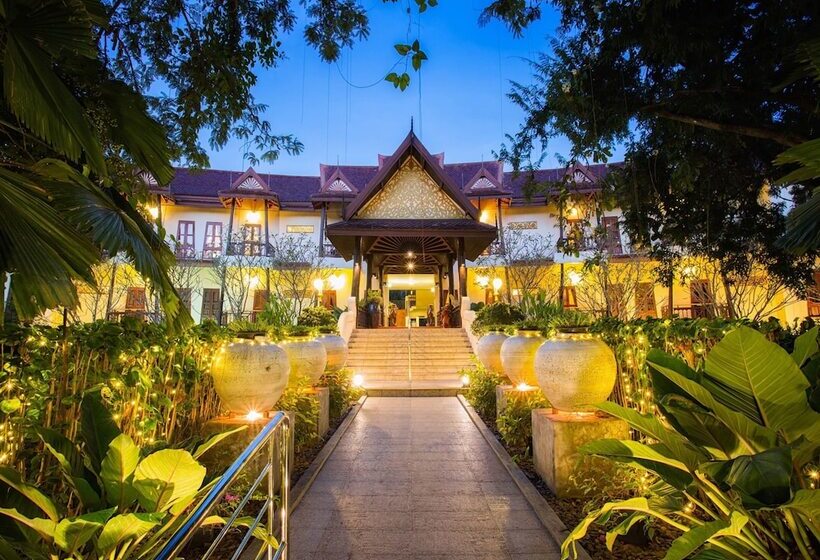 هتل Phuwanalee Resort