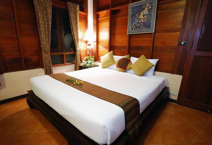 هتل Phuwanalee Resort