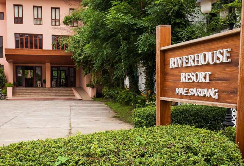هتل Riverhouse Resort