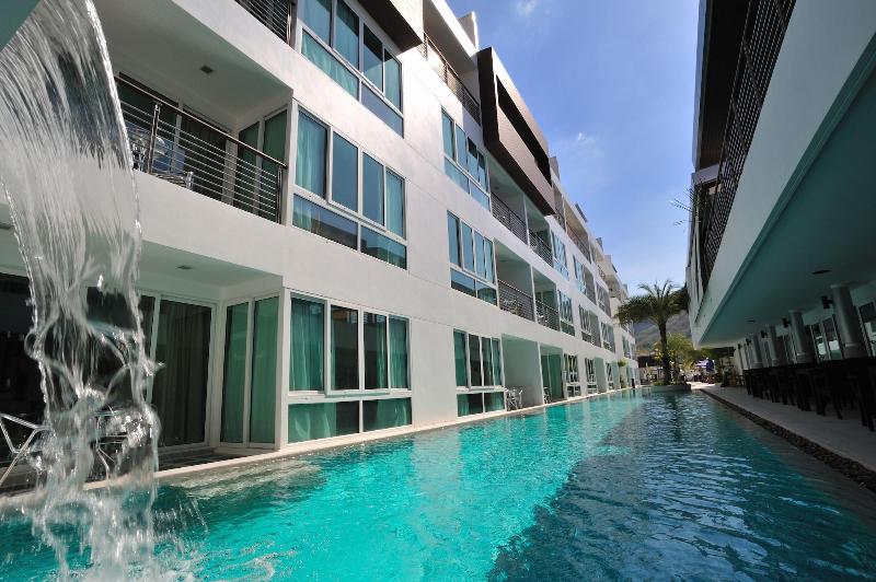 هتل The Palms, Kamala Beach   Sha Extra Plus
