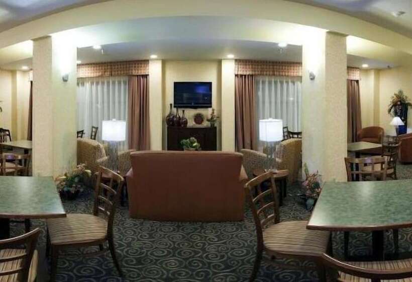 Holiday Inn Express Hotel And Suites Valparaiso, An Ihg