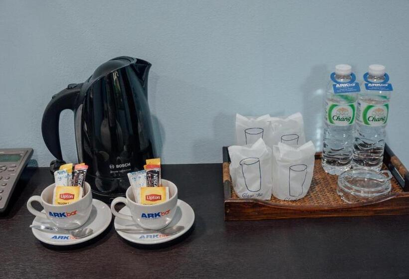 Fotos del hotel Ark Bar Beach Resort:  17