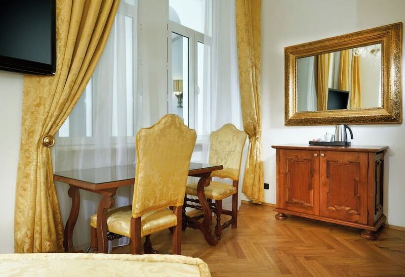 Fotos del hotel Charles Bridge Palace:  6