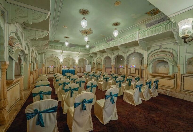 Fotos del hotel Chomu Palace:  11