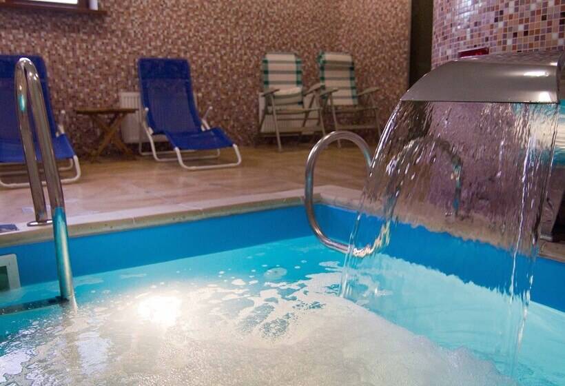 בית מלון כפרי City Club