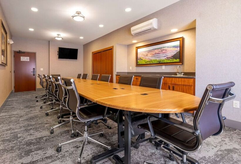호텔 Comfort Inn & Suites Mountain Iron And Virginia