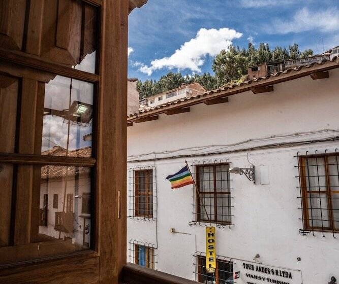 هتل Cusco Plaza Saphi