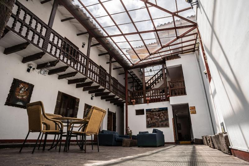 هتل Cusco Plaza Saphi