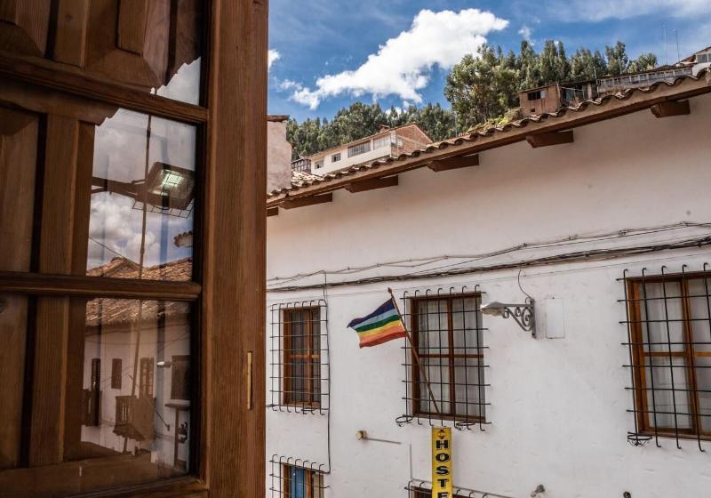 هتل Cusco Plaza Saphi