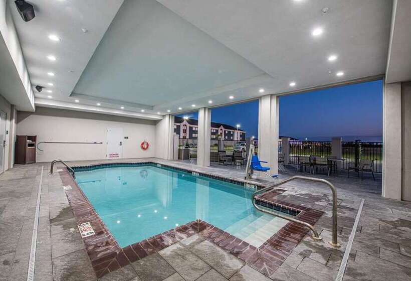 هتل Doubletree By Hilton Sulphur Lake Charles