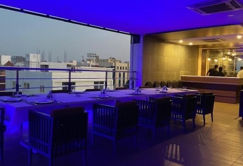 בית מלון כפרי Ebony Boutique