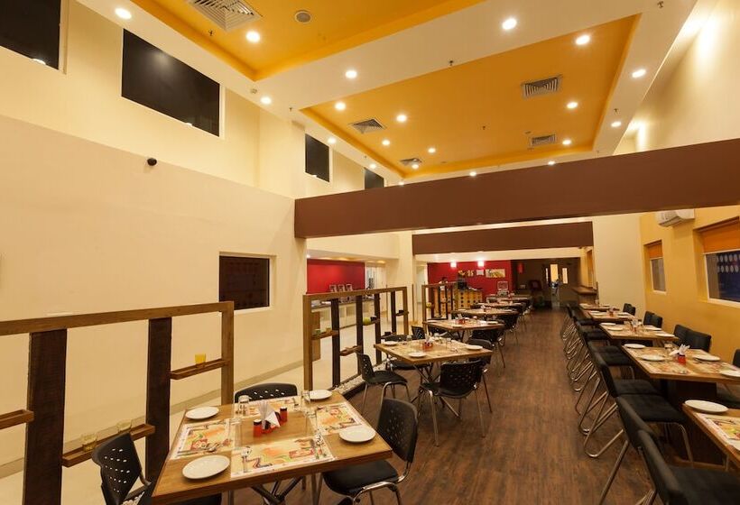 هتل Ginger Ahmedabad Vastrapur