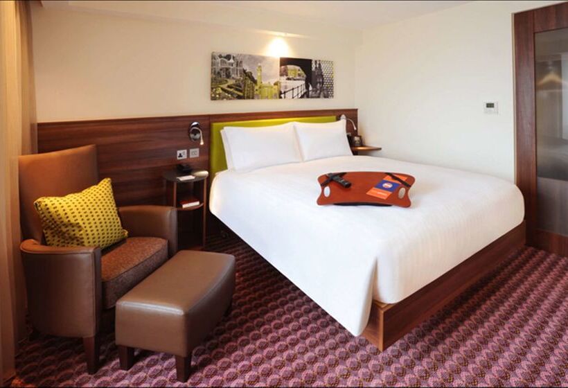 هتل Hampton By Hilton Birmingham Broad Street