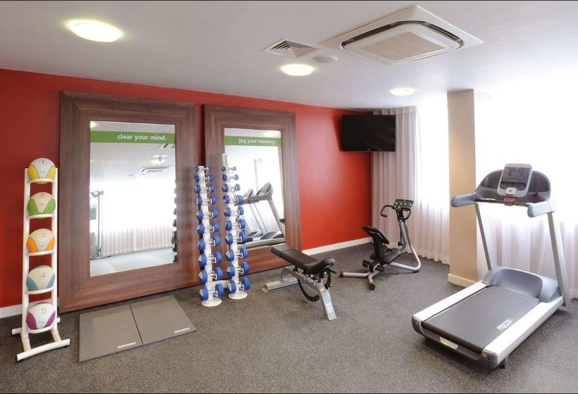 هتل Hampton By Hilton Birmingham Broad Street
