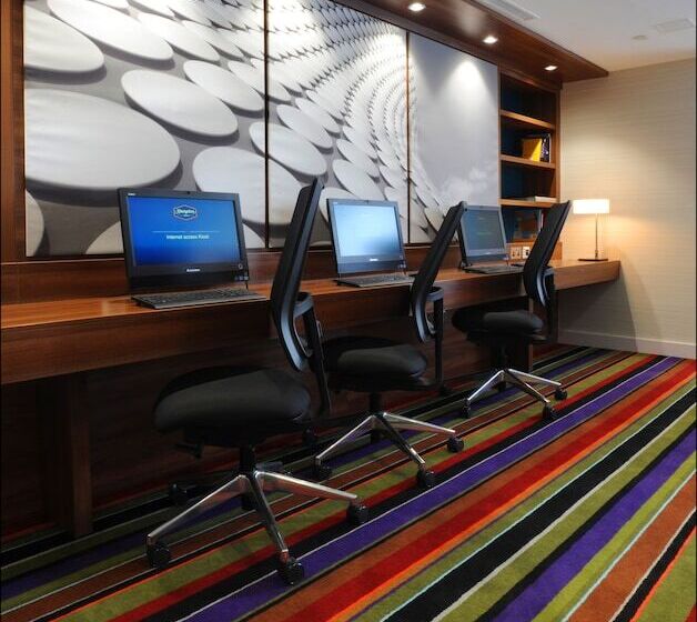 هتل Hampton By Hilton Birmingham Broad Street