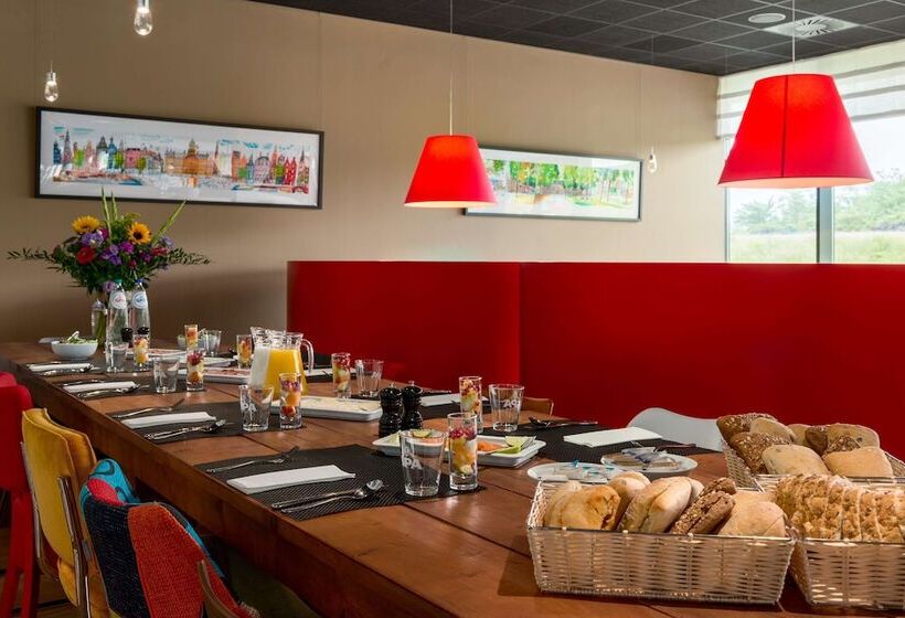 هتل Hilton Garden Inn Leiden