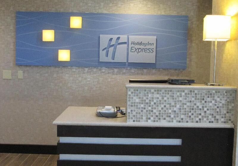ホテル Holiday Inn Express Cloverdale Greencastle, An Ihg