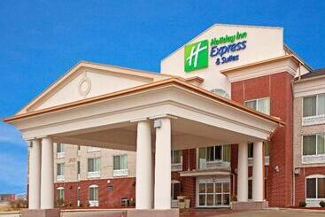 هتل Holiday Inn Express & Suites Vandalia, An Ihg