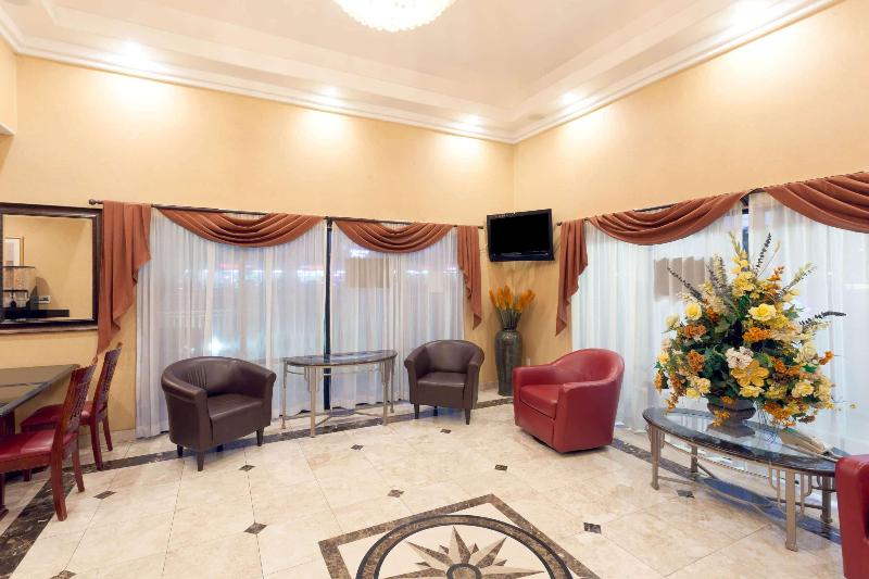 Howard Johnson Hotel & Suites By Wyndham Pico Rivera