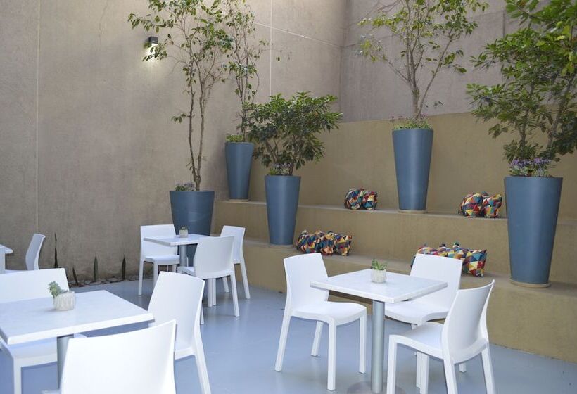 Fotos del hotel Howard Johnson Inn Palermo:  28