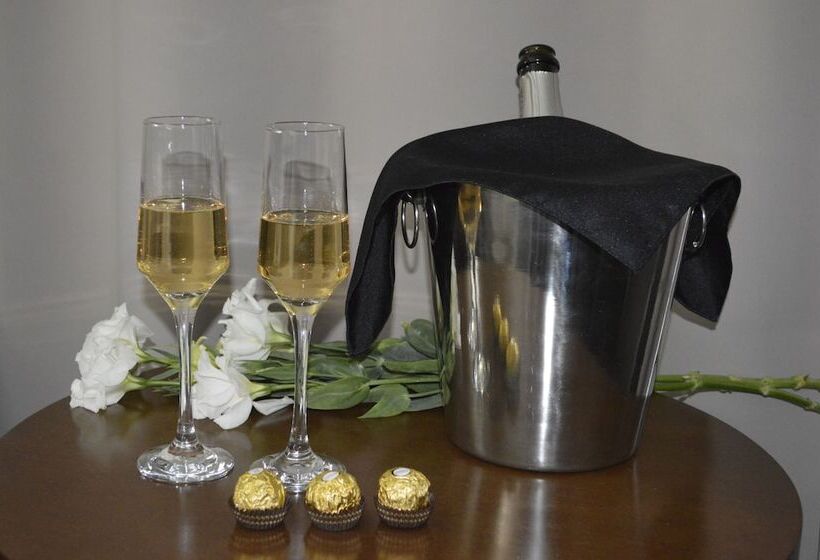 Fotos del hotel Howard Johnson Inn Palermo:  15