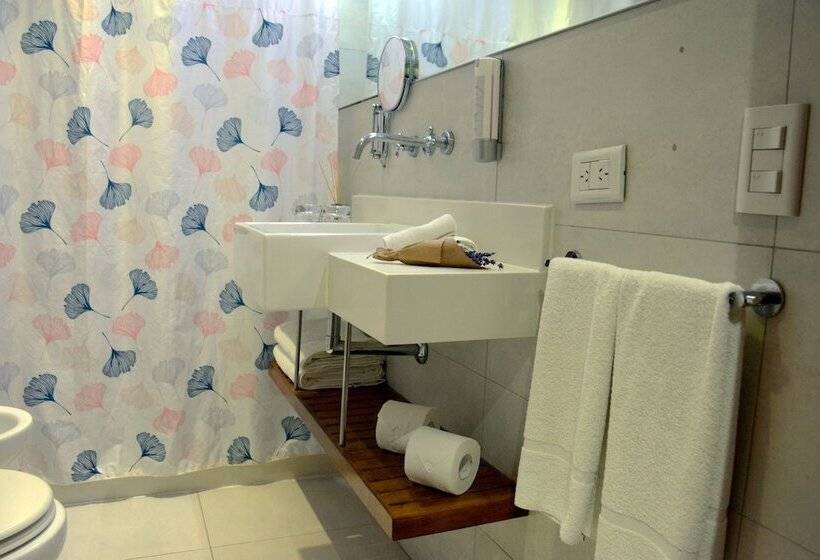 Fotos del hotel Howard Johnson Inn Palermo:  6