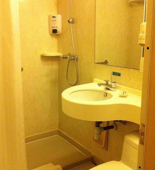 호텔 Jinjiang Inn Shanghai New Linggang Harbor