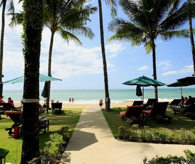 هتل Khaolak Bayfront Resort