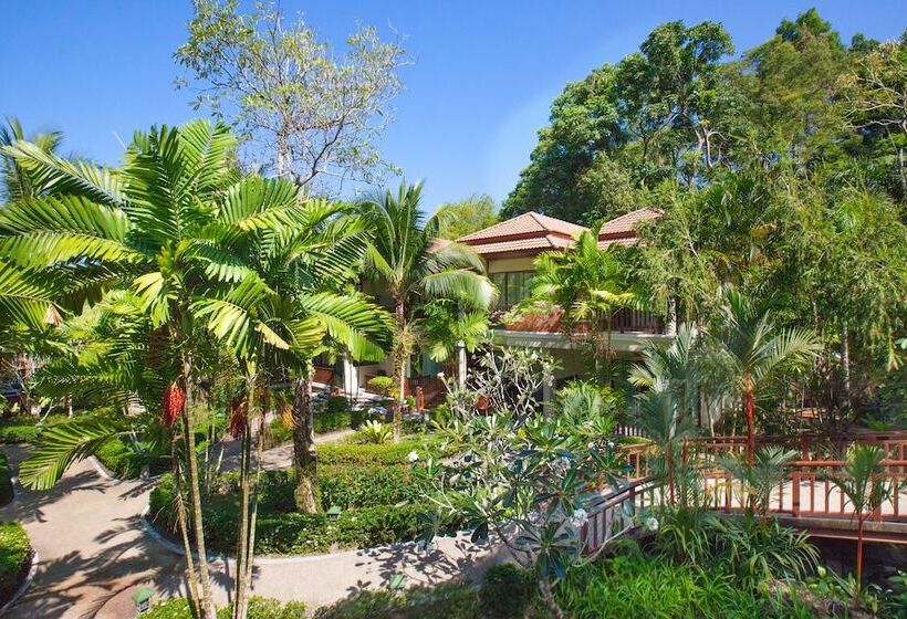 هتل Khaolak Bayfront Resort
