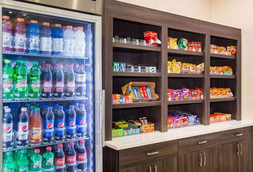 酒店 La Quinta Inn & Suits By Wyndham Pontoon Beach Il