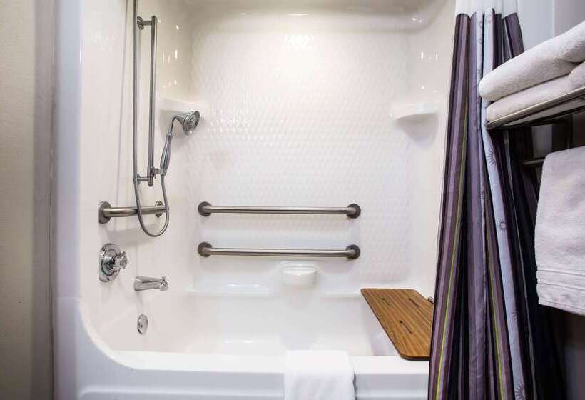 酒店 La Quinta Inn & Suits By Wyndham Pontoon Beach Il