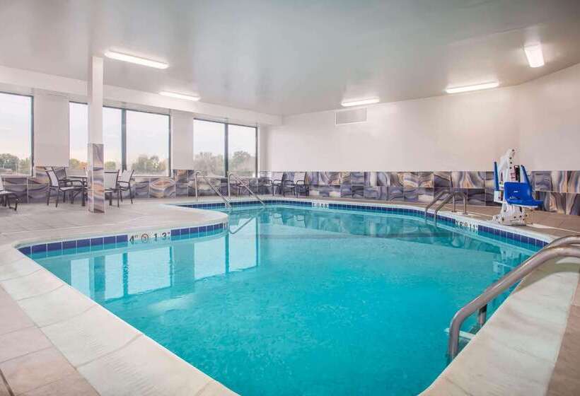 酒店 La Quinta Inn & Suits By Wyndham Pontoon Beach Il