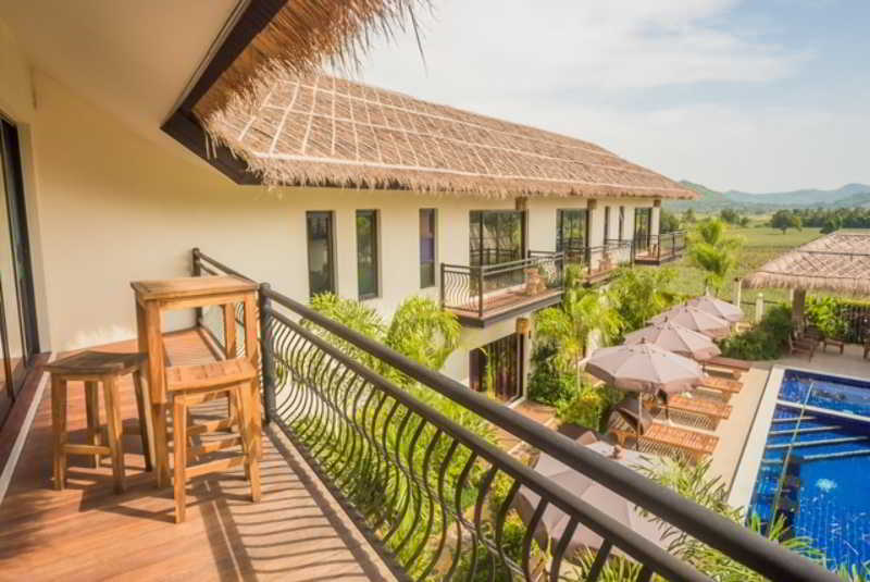 هتل Pa Prai Villa At The Plantation