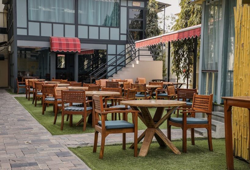 فندق Shikha Jaipur City Centre