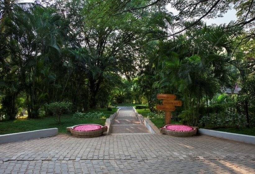 هتل The Windflower Resorts And Spa
