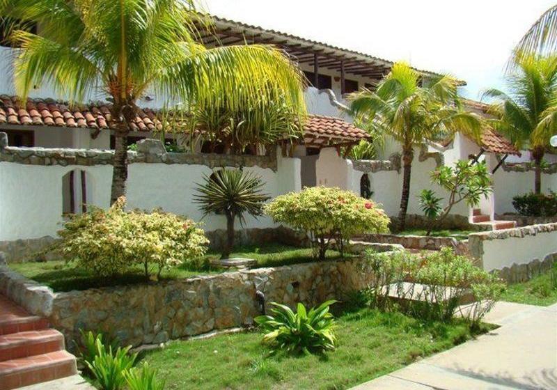 هتل Tropical Refuge