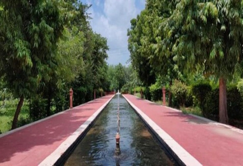 Fotos del hotel Umaid Lake Palace  An Organic Retreat:  19