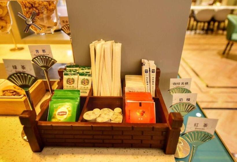 Magnotel Hotel Chengdu Taikoo Li Dongfeng Bridge A