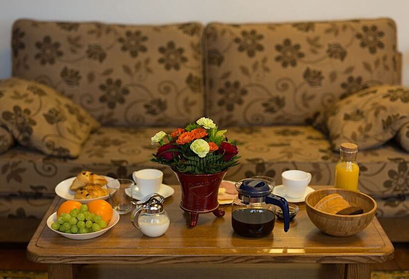 Bernardinu B&b House
