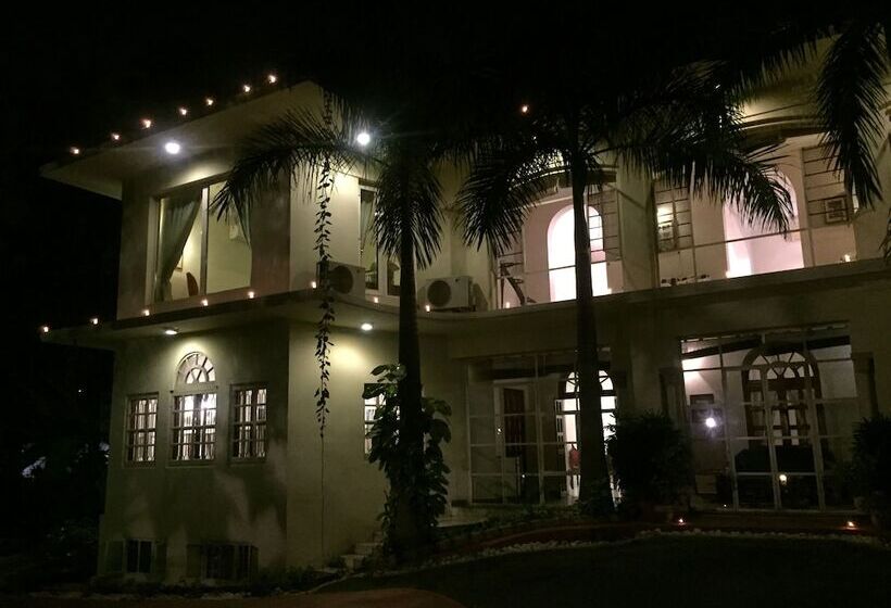 هتل Barwara Kothi