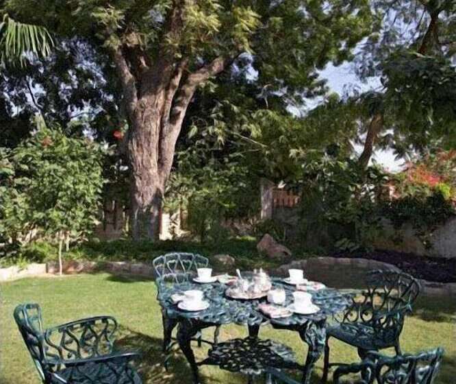هتل Barwara Kothi