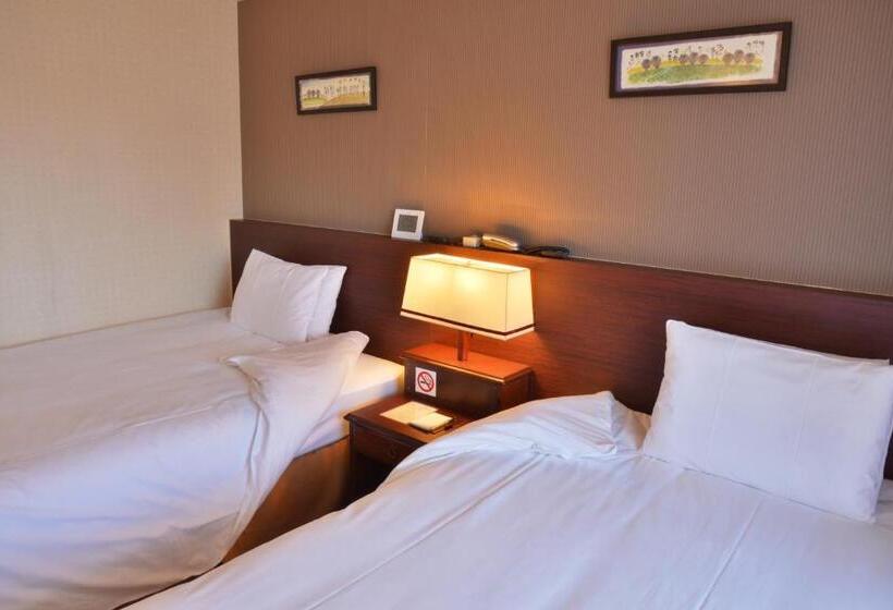 Fotos del hotel City Pension Zem:  3