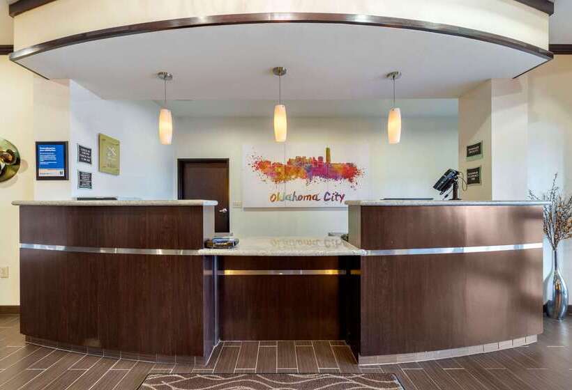 בית מלון כפרי Comfort Inn & Suites Oklahoma City West  I40
