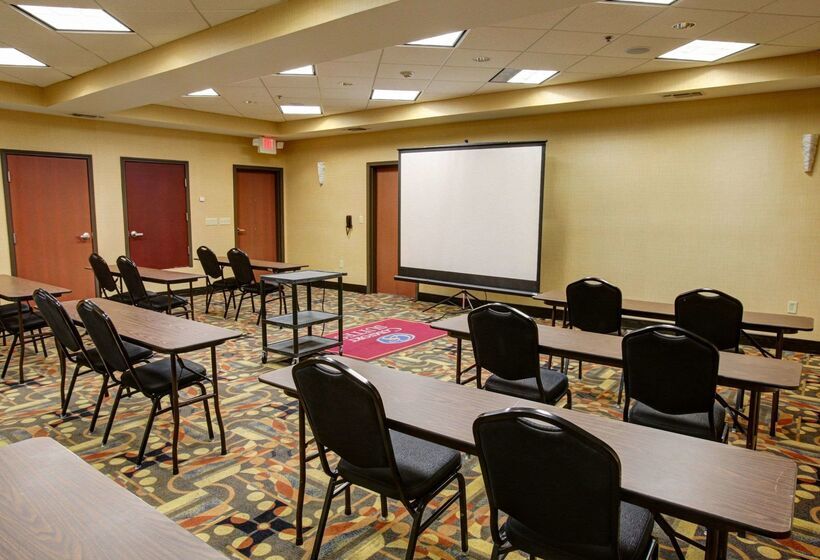 هتل Comfort Suites Buda   Austin South