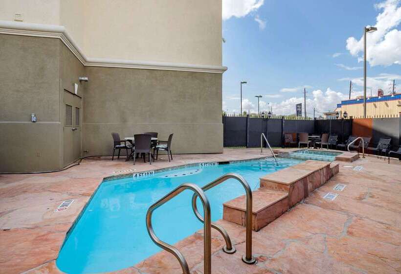 Fotos del hotel Comfort Suites Near Texas Medical Center  Nrg Stadium:  36