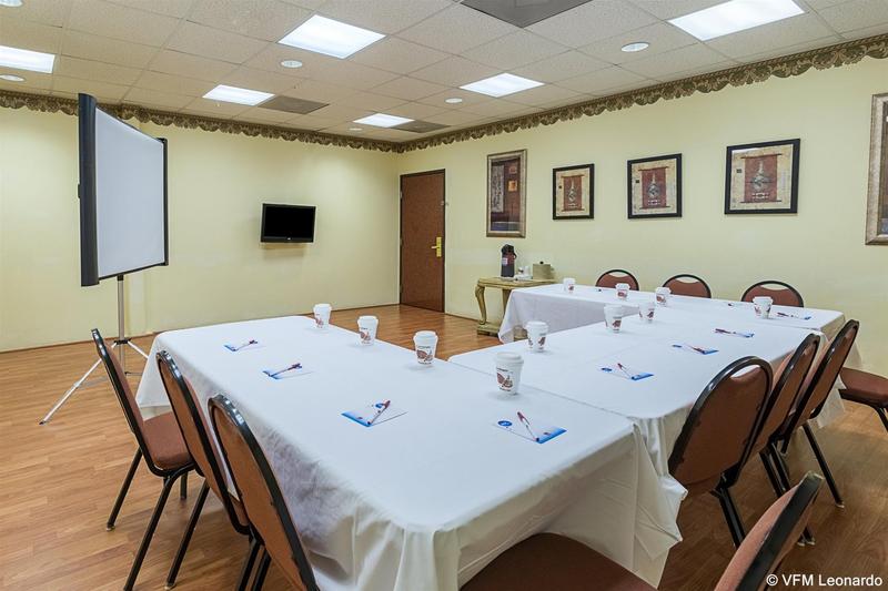 Fotos del hotel Comfort Suites Near Texas Medical Center  Nrg Stadium:  9