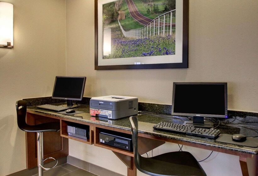 هتل Comfort Suites Tyler South